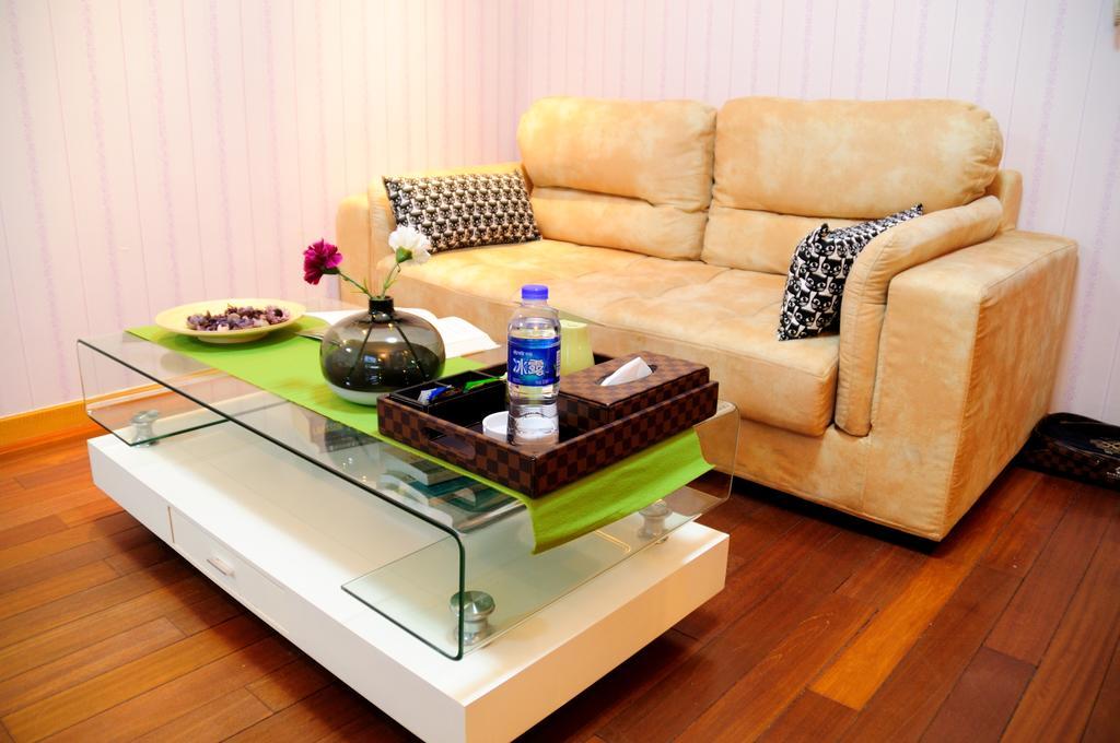 I Shangju Service Apartment Шанхай Экстерьер фото
