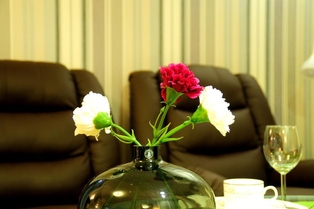 I Shangju Service Apartment Шанхай Экстерьер фото